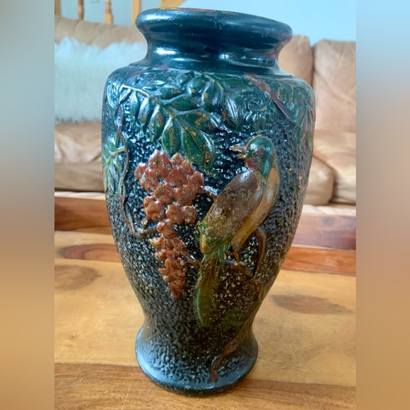Other - Antique Japanese Tokanabe Hand Painted Berries & Bird Vase